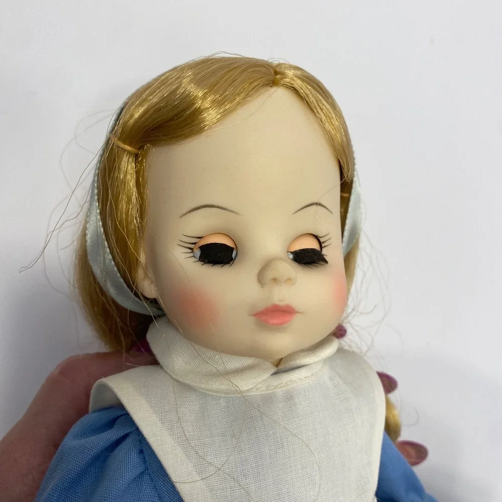 Madame Alexander madame alice